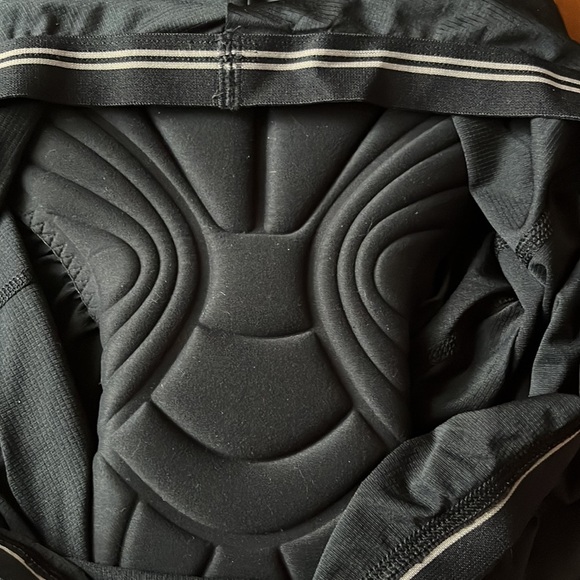 REI co-op MENS padded liner bike shorts XL - Picture 6 of 7